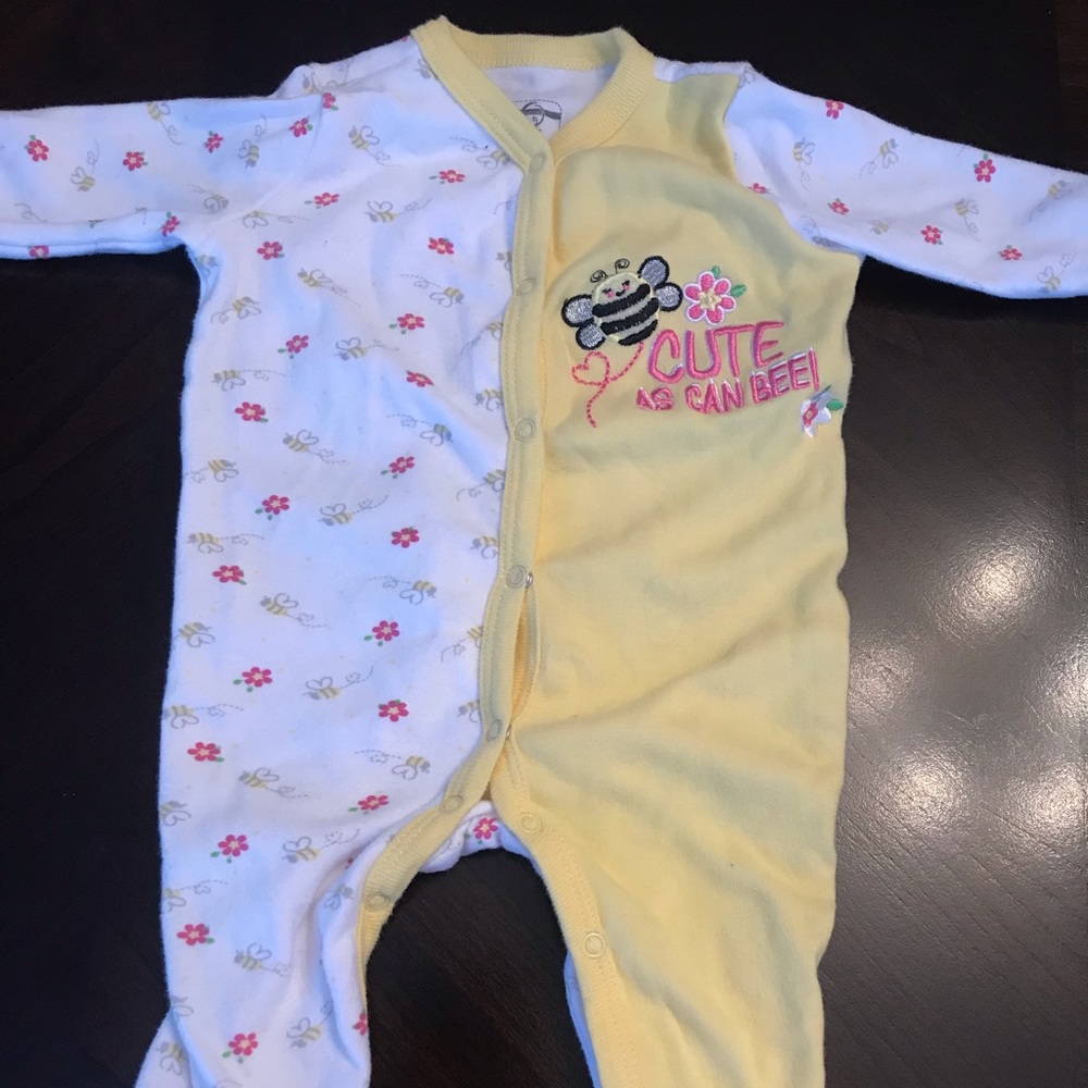 Baby pajamas size 0-3 months